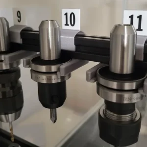 Suport organizator scule CNC